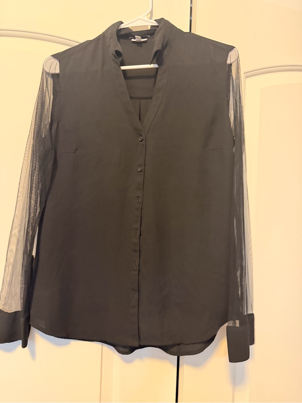 Express - M - Black Sheer-Sleeve Button Front Women's Top